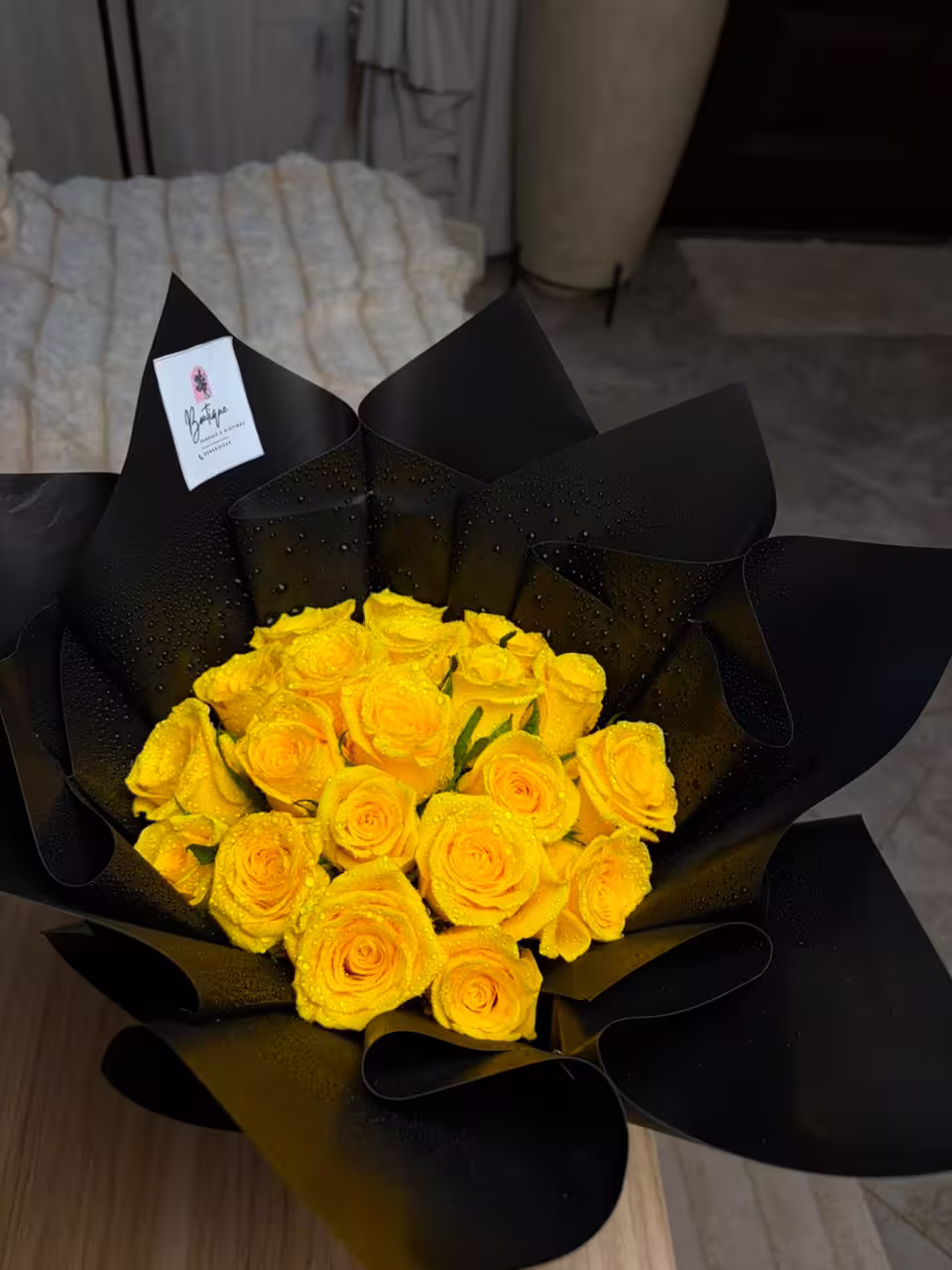 20 Stems — flowers delivered in Accra