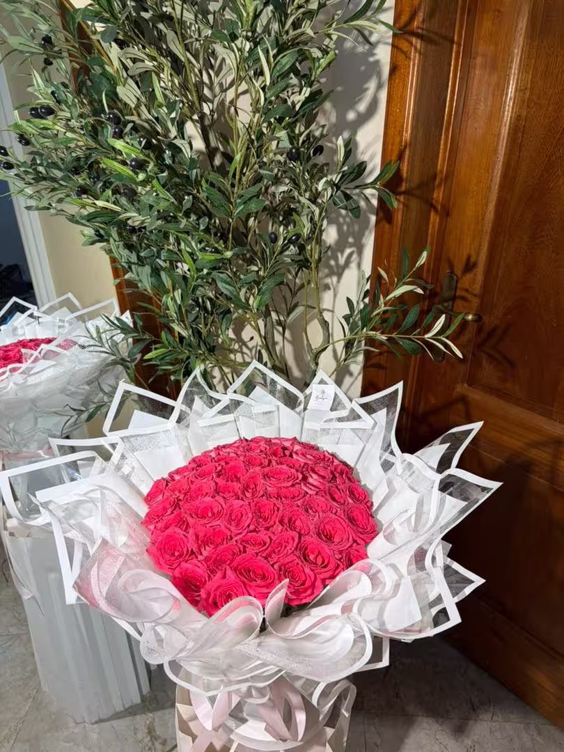 50 Stems — detail 4 — flowers delivered in Accra