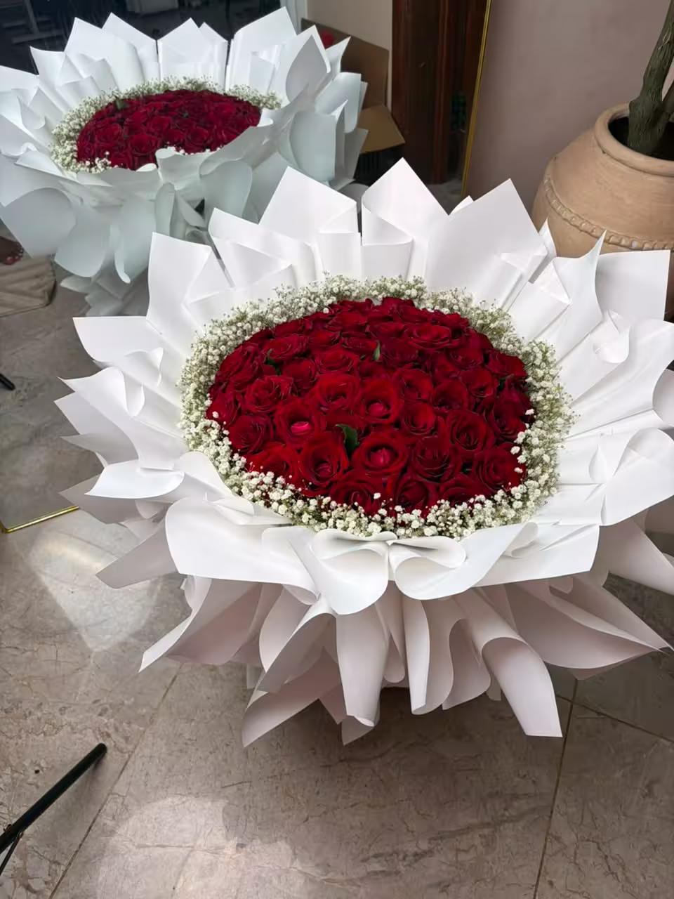 50 Stems And Gypso Korean Style — detail 1 — flowers delivered in Accra