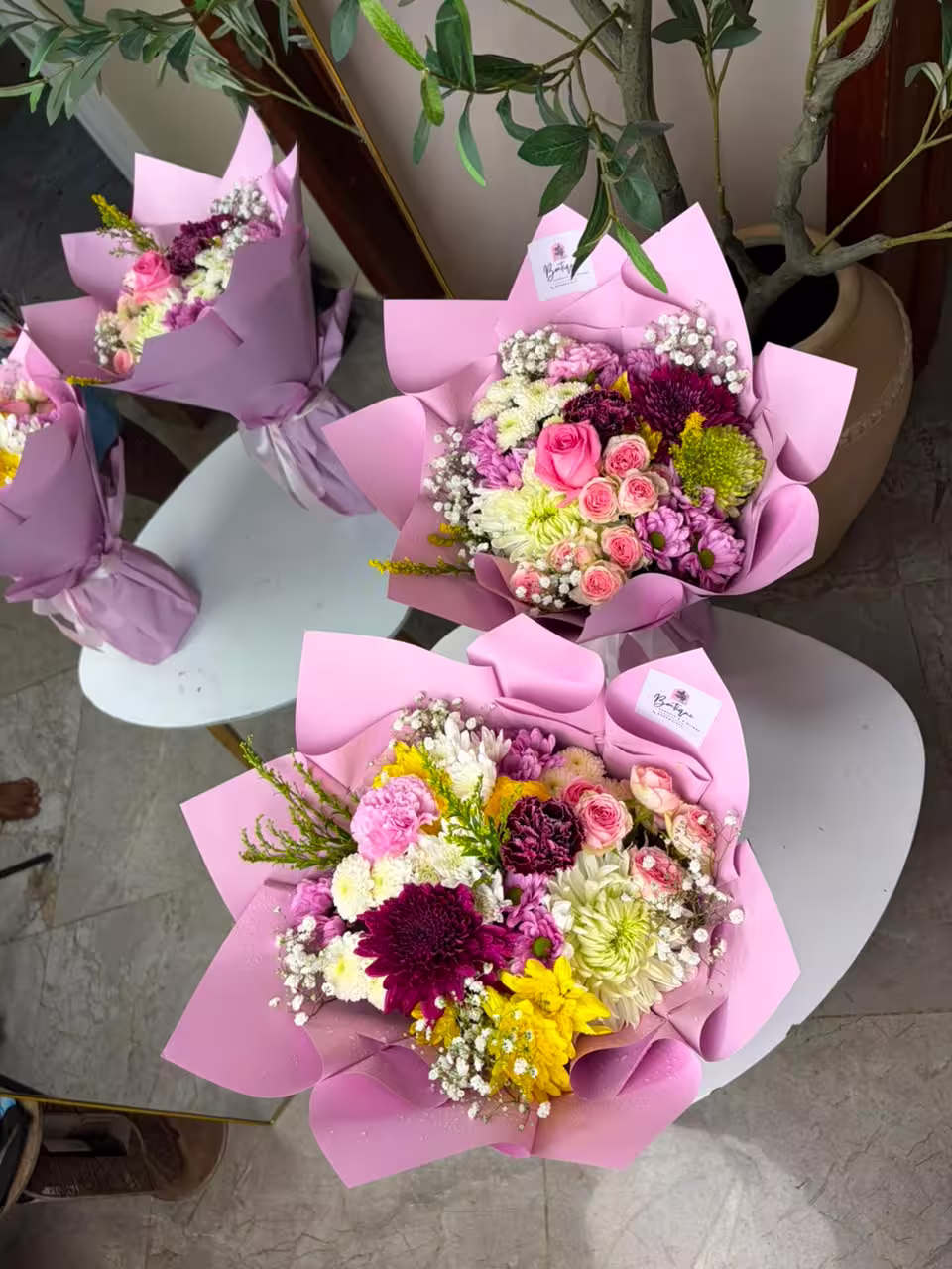 Small mixed — detail 5 — flowers delivered in Accra