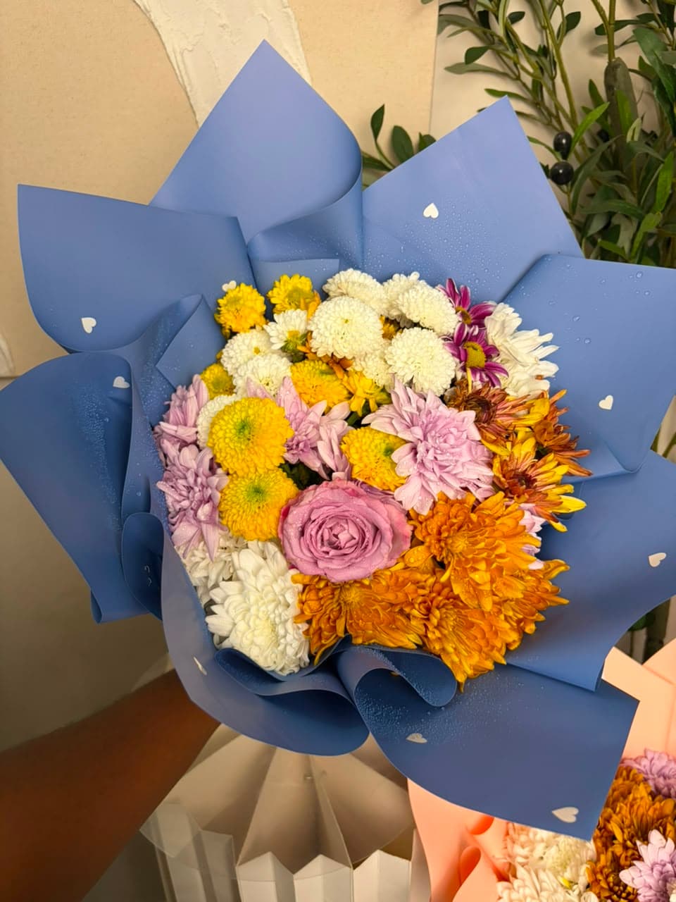 Small mixed — detail 11 — flowers delivered in Accra