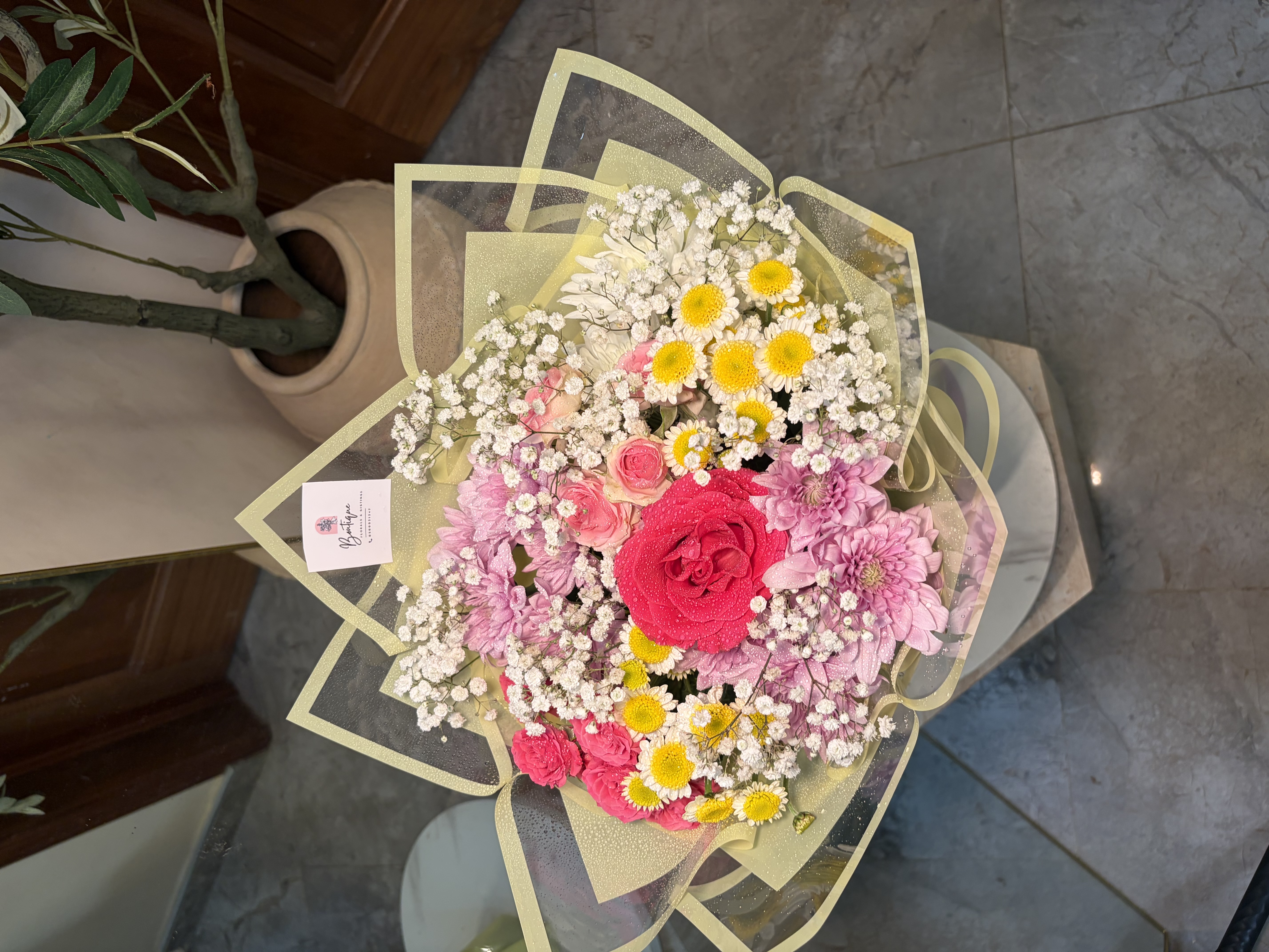 Small mixed — flowers delivered in Accra